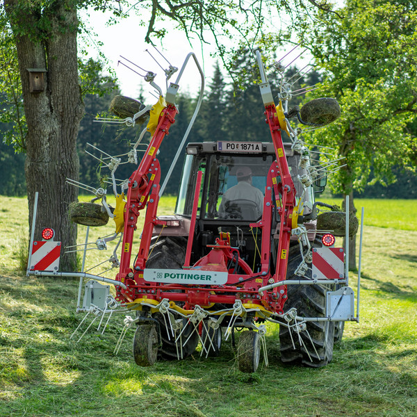 Навесная ворошилка HIT