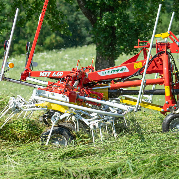 Навесная ворошилка HIT