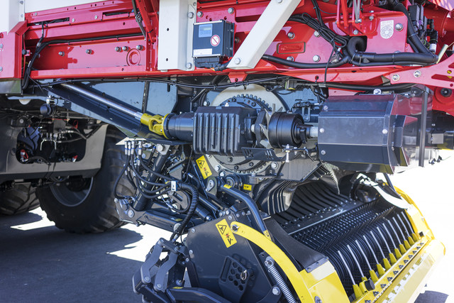 Многофункциональные роторные прицепы-подборщики JUMBO 8000