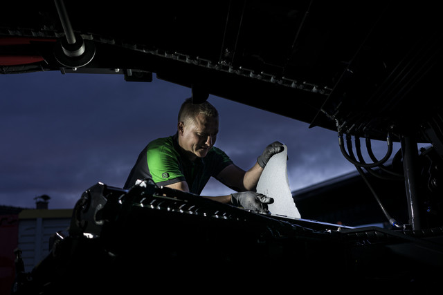 Многофункциональные роторные прицепы-подборщики JUMBO 8000