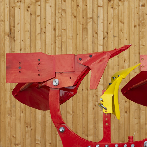 Плуг SERVO T 6000